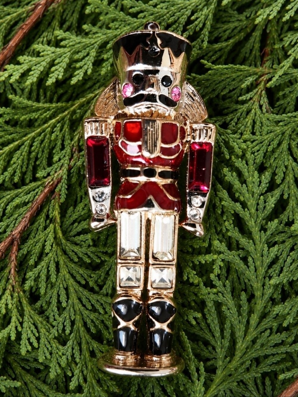 MONET Vintage Rhinestone Baguette Cube Nutcracker Gold Tone Brooch Christmas